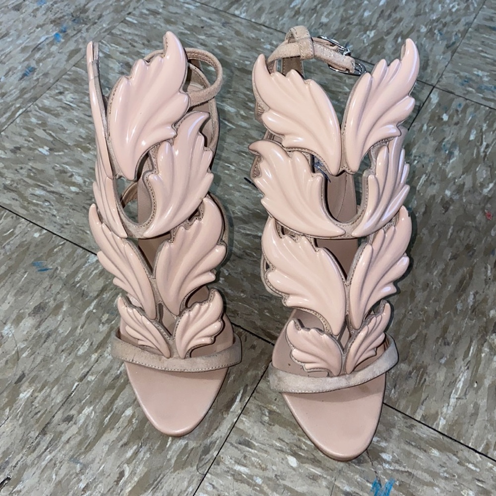 Giuseppe Zanotti sandal